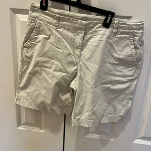 Vineyard Vines 9 inch Khaki color Bermuda Shorts